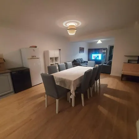 Sea View By Vacationy アパート *